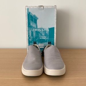 TOMS Women Travel Lite Slip-On